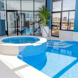 Rydges South Park Отель