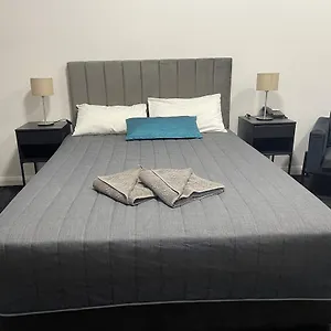 Motel West, Adelaide