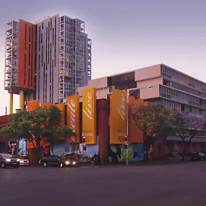 Istay Precinct Aparthotel